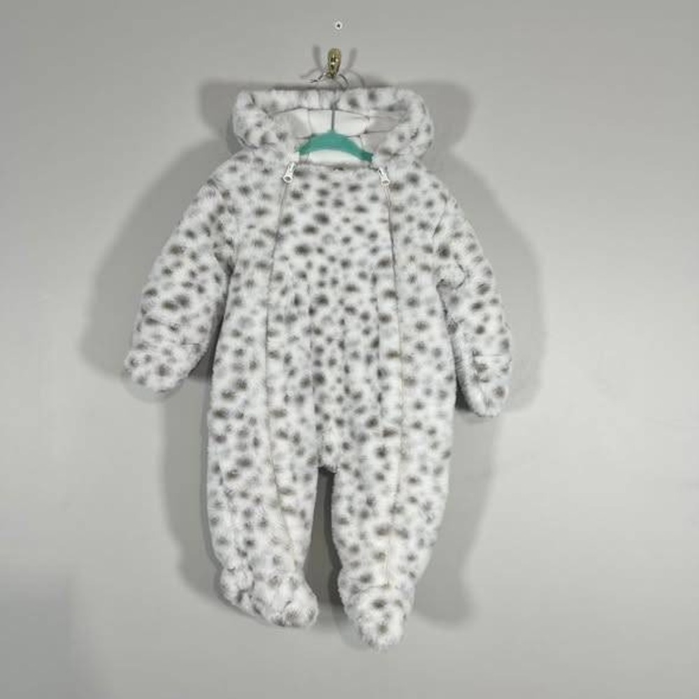 First Wish Snowsuit Baby‎ Girl Infant 9-12 Mon Leopard Print Faux Fur Snow Bib